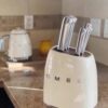 Bộ dao nhà bếp 50’s Style Smeg KBSF02CR màu kem